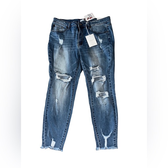 NWT Kancan Distressed Mid-Rise Ankle Skinny Jeans Plus Size 1X - Picture 1 of 3